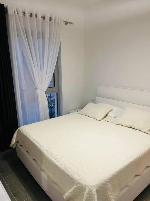 Royal Hill Apartments 2 By Ps Durres Luaran gambar